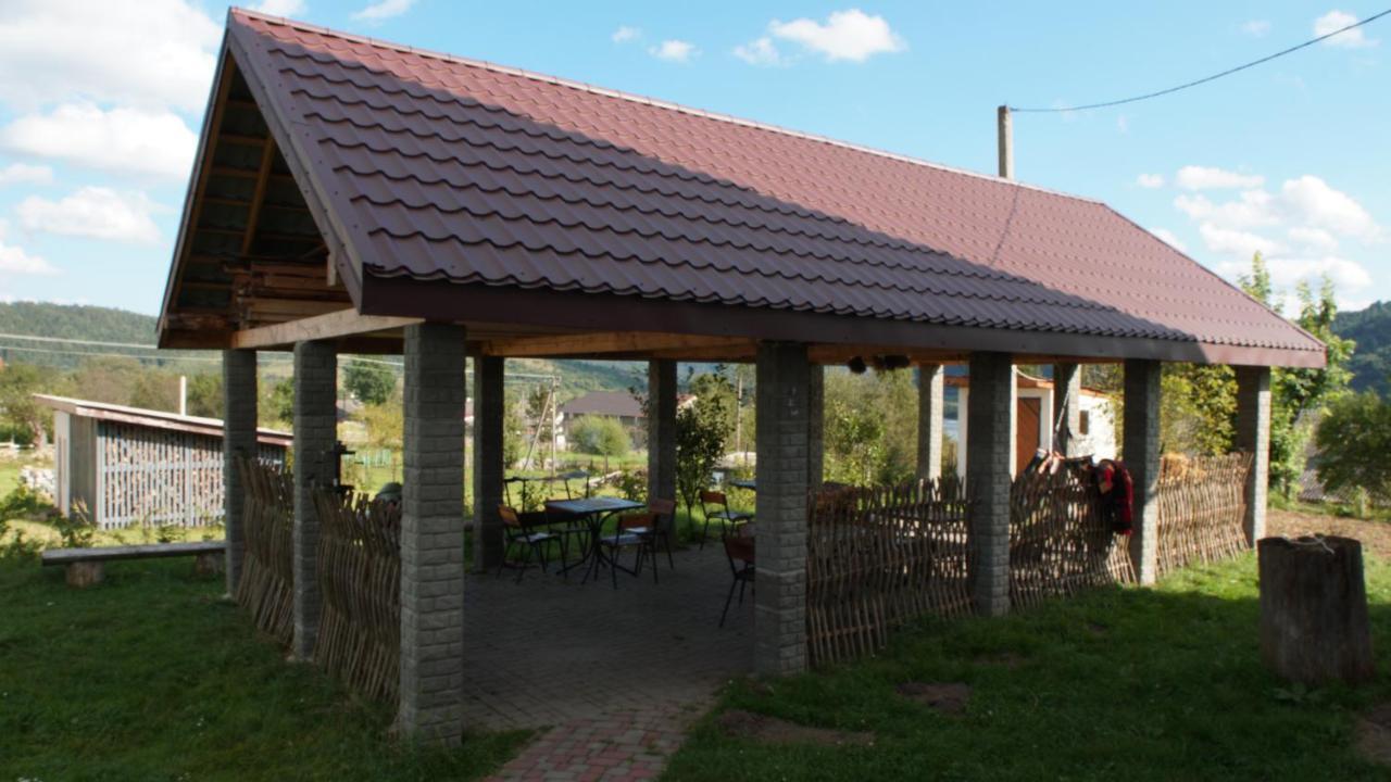 Hotel U Dvori Pidhorodci Exteriér fotografie