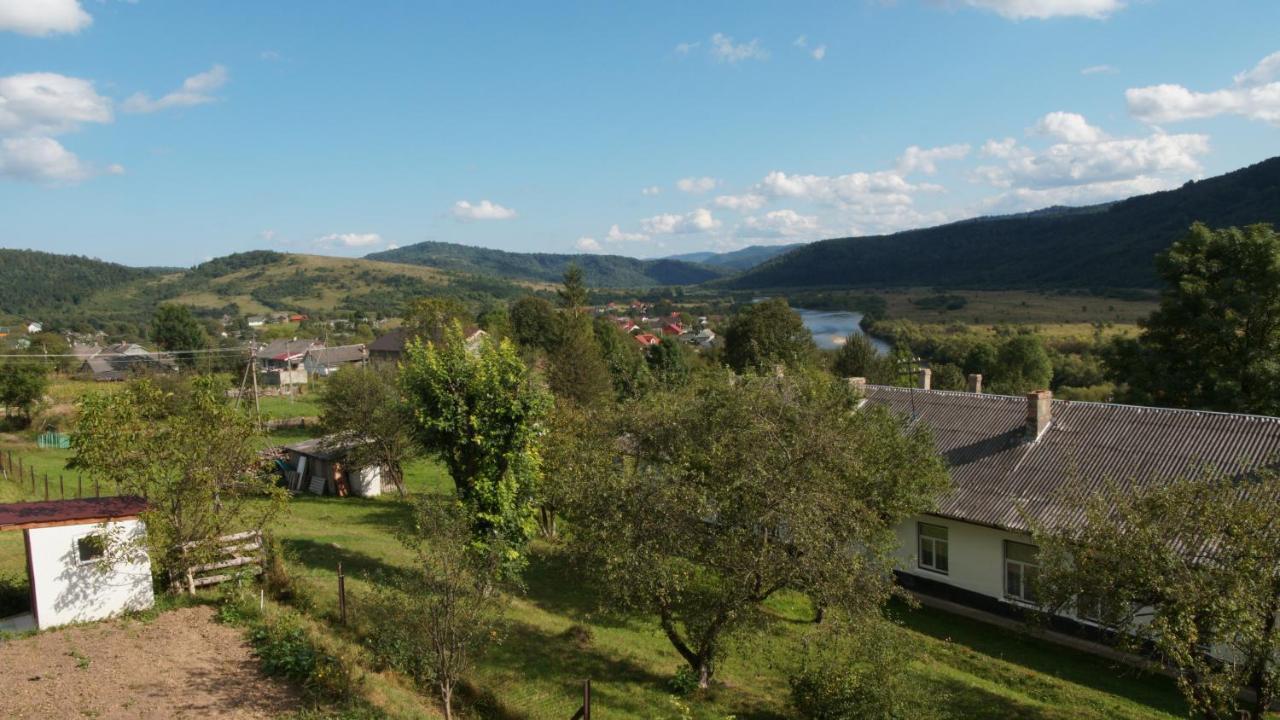 Hotel U Dvori Pidhorodci Exteriér fotografie