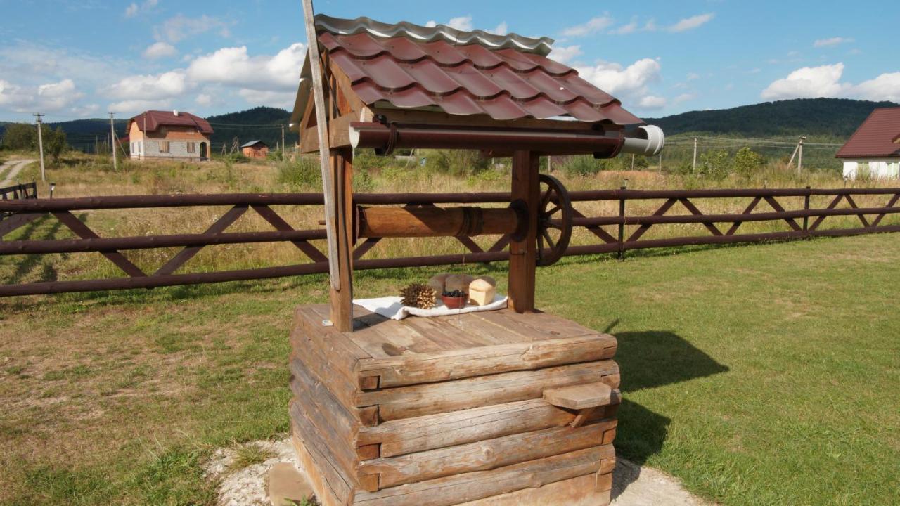 Hotel U Dvori Pidhorodci Exteriér fotografie